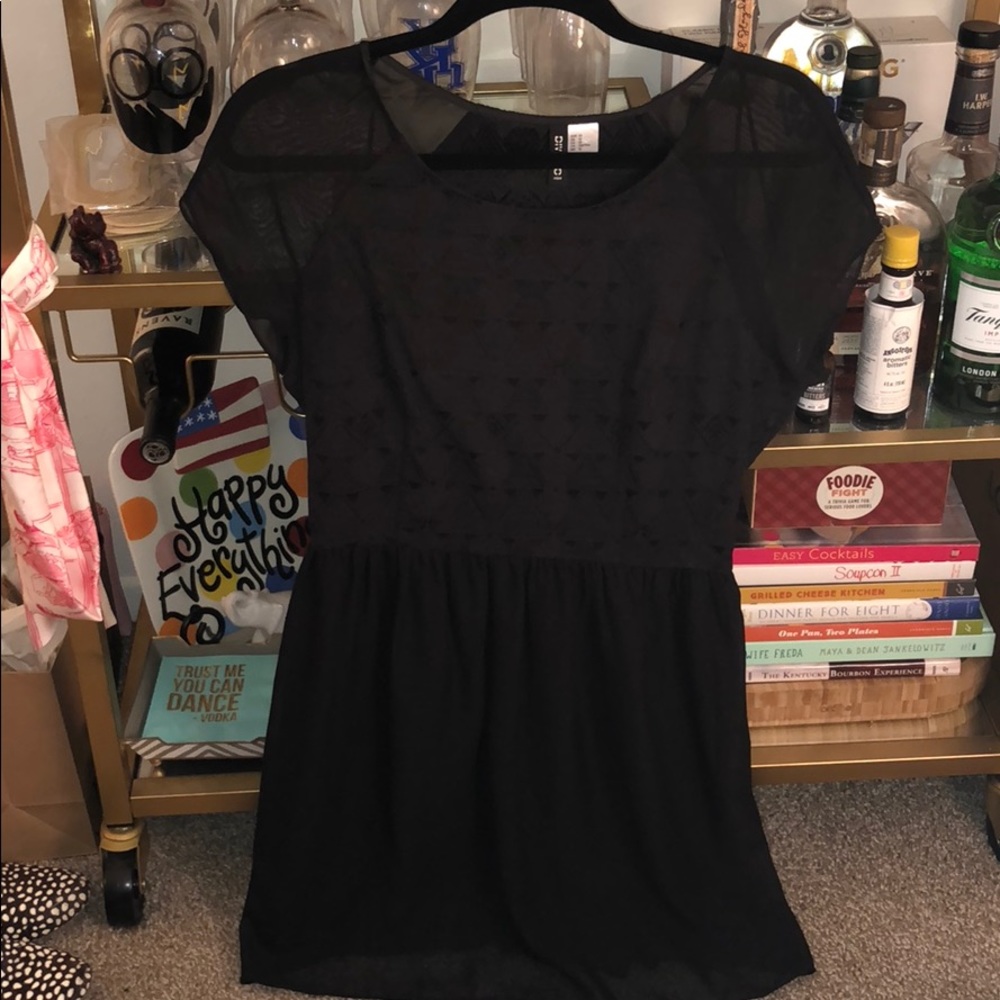 H&M Geometric Pattern Flirty dress size 12